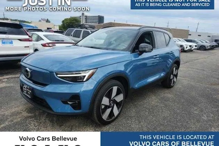 2023 Volvo XC40 Recharge Ultimate photo 1