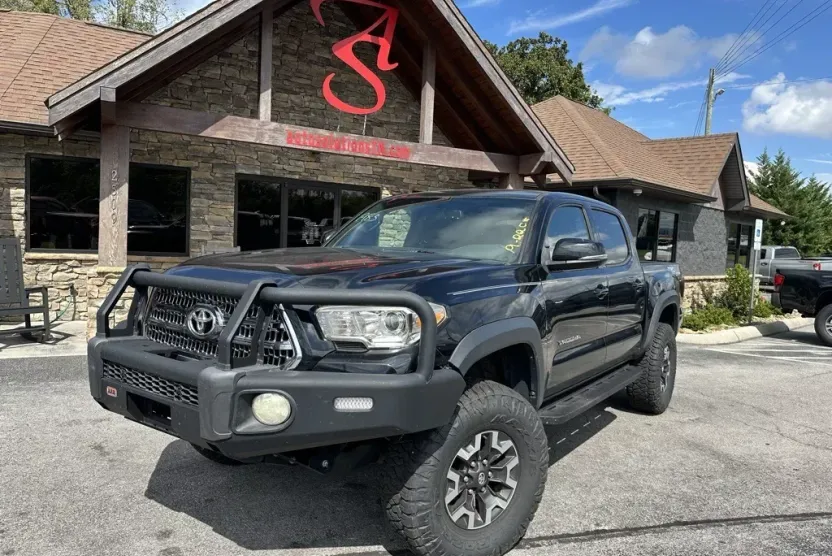 2016 Toyota Tacoma SR5 Sport TRD Pro photo 1