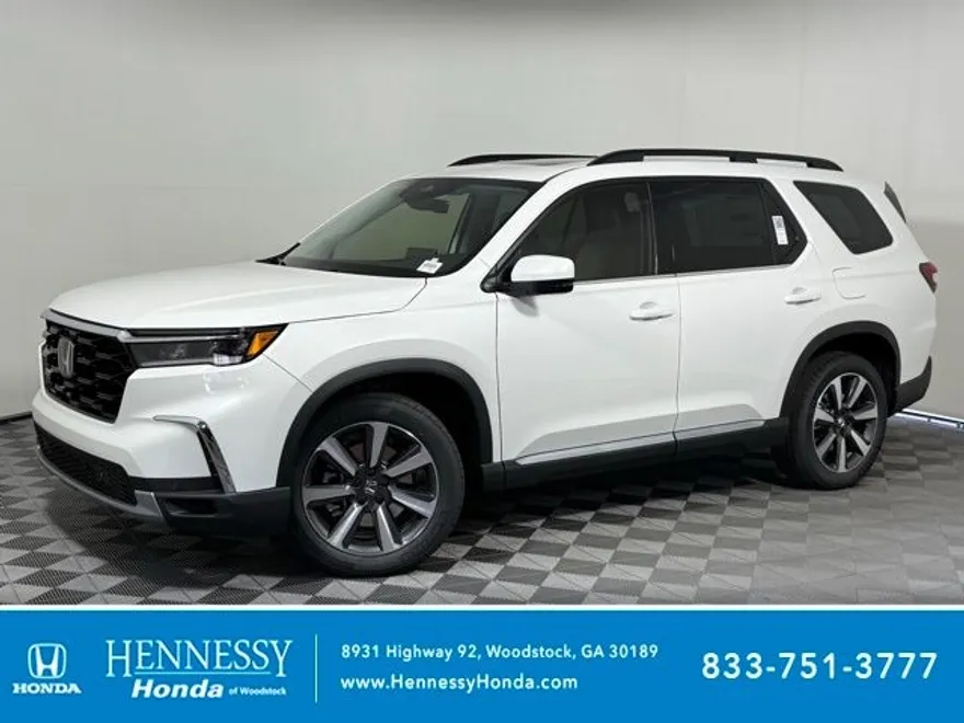 2025 Honda Pilot Touring photo 1