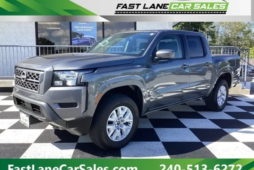 2023 Nissan Frontier SV photo 1