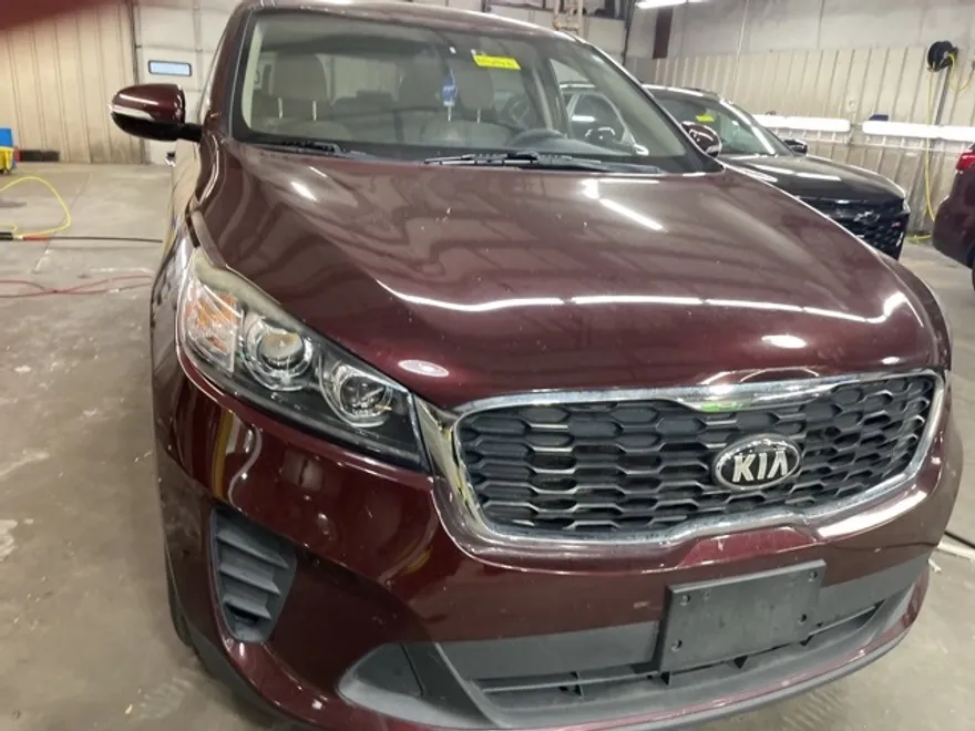 2019 Kia Sorento LX photo 1