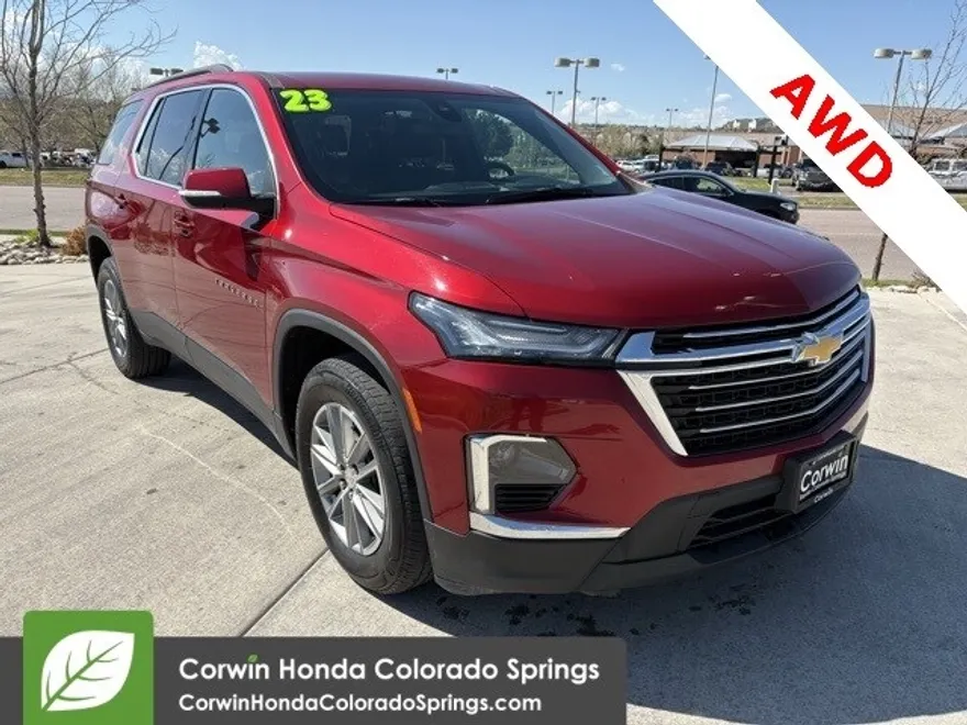 2023 Chevrolet Traverse photo 1