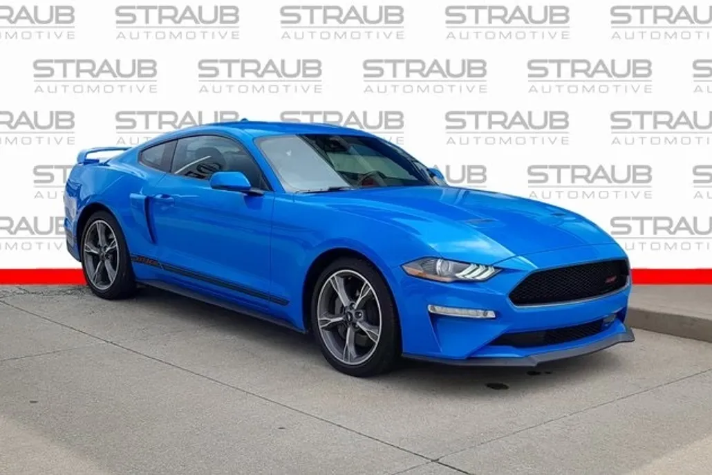 2023 Ford Mustang GT Premium photo 1