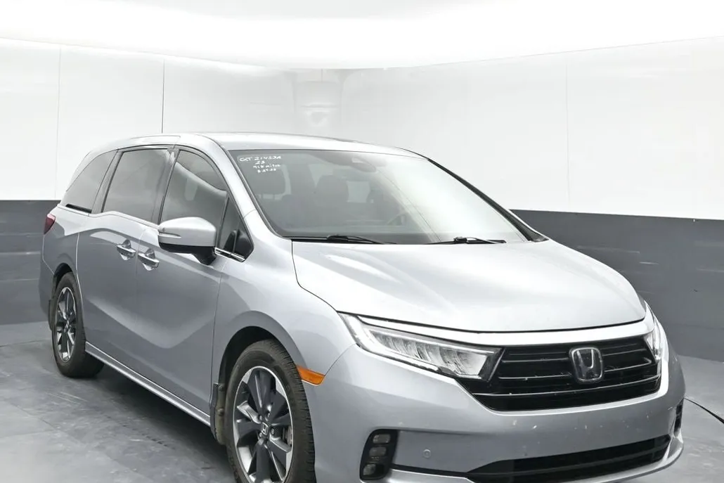 2023 Honda Odyssey Elite photo 1