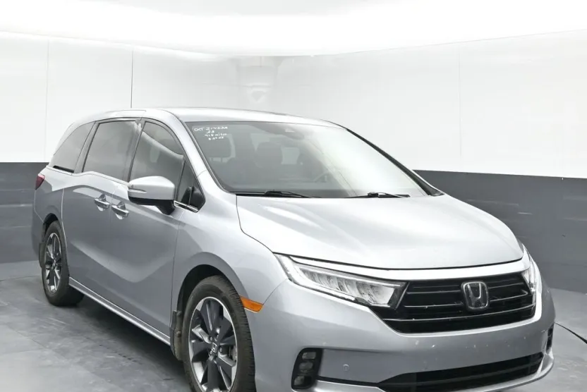2023 Honda Odyssey Elite photo 1