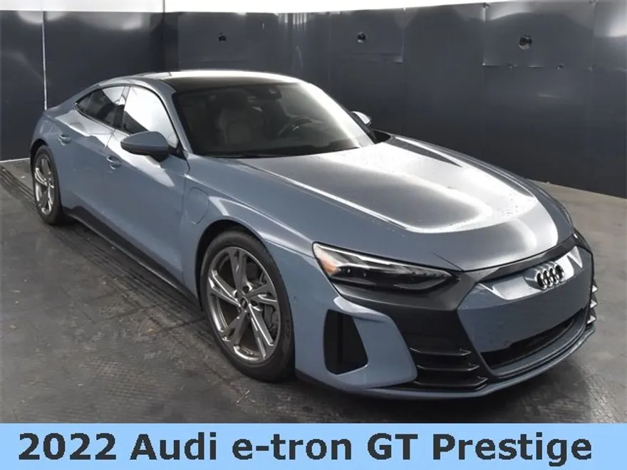 2022 Audi e-tron GT Prestige photo 1