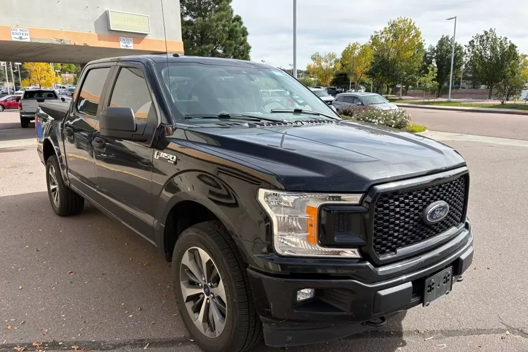 2019 Ford F-150 XL photo 1
