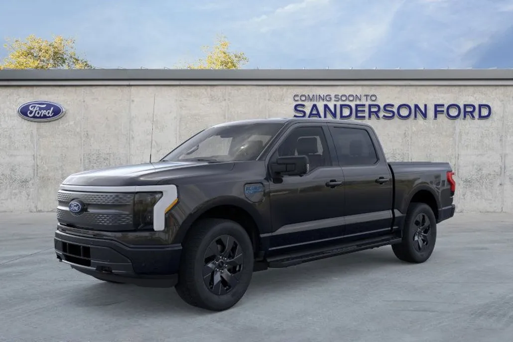 2025 Ford F-150 Lightning photo 1