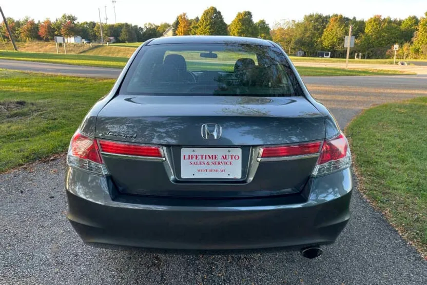 2012 Honda Accord LX photo 1