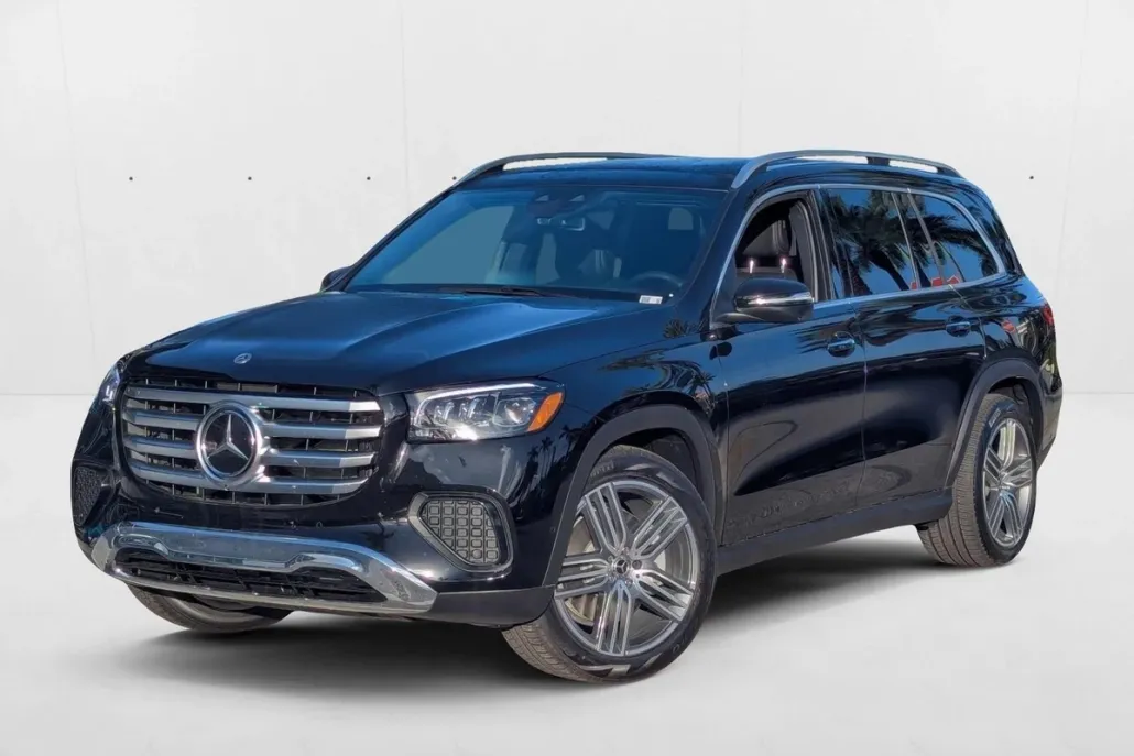2025 Mercedes Benz GLS 450 4MATIC photo 1