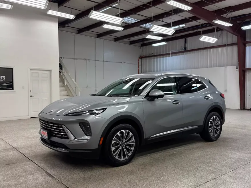 2025 Buick Envision Preferred photo 1