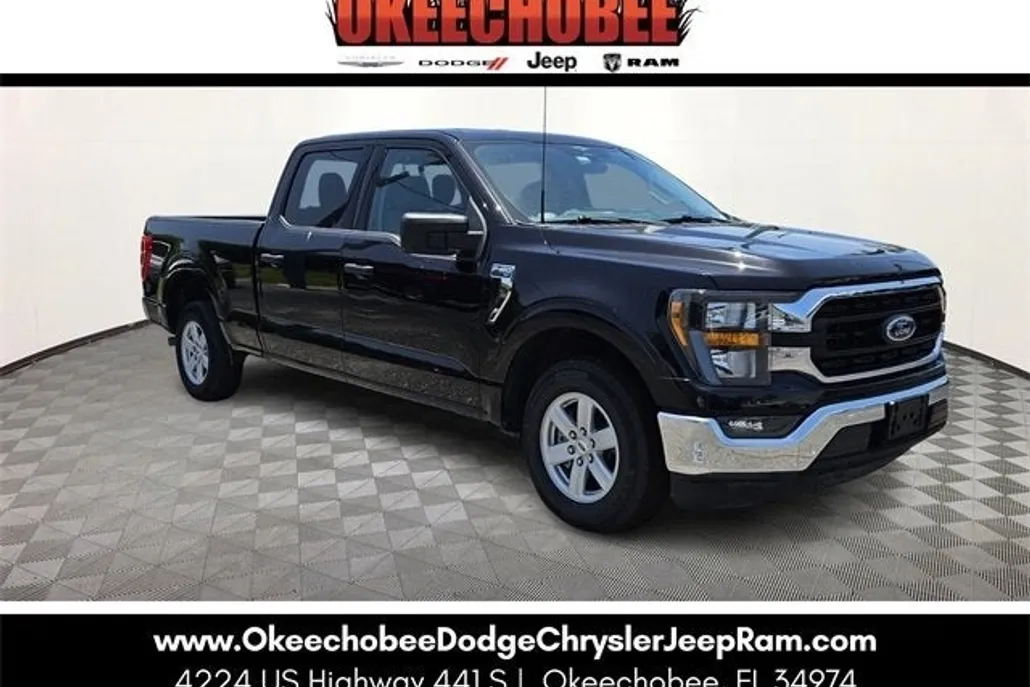 2023 Ford F-150 XLT photo 1