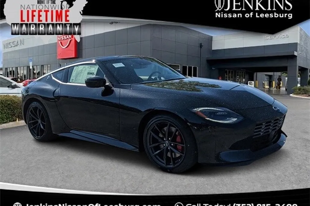 2025 Nissan Z Performance photo 1