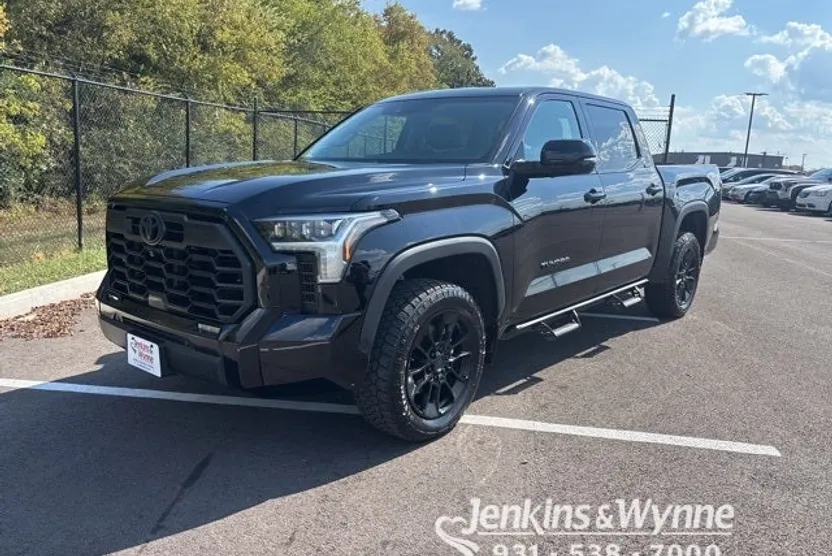 2024 Toyota Tundra Limited photo 1