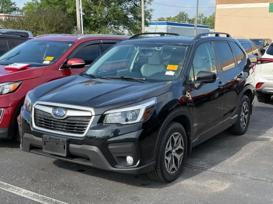 2021 Subaru Forester Premium photo 1