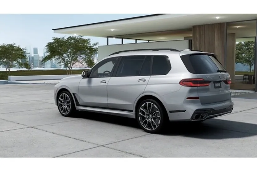 2026 Bmw X7 M60i photo 1