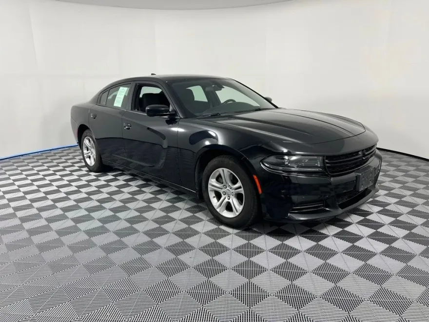 2023 Dodge Charger SXT photo 1