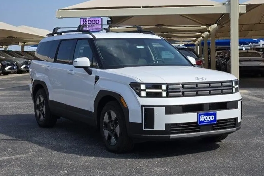 2026 Hyundai Santa Fe SEL photo 1