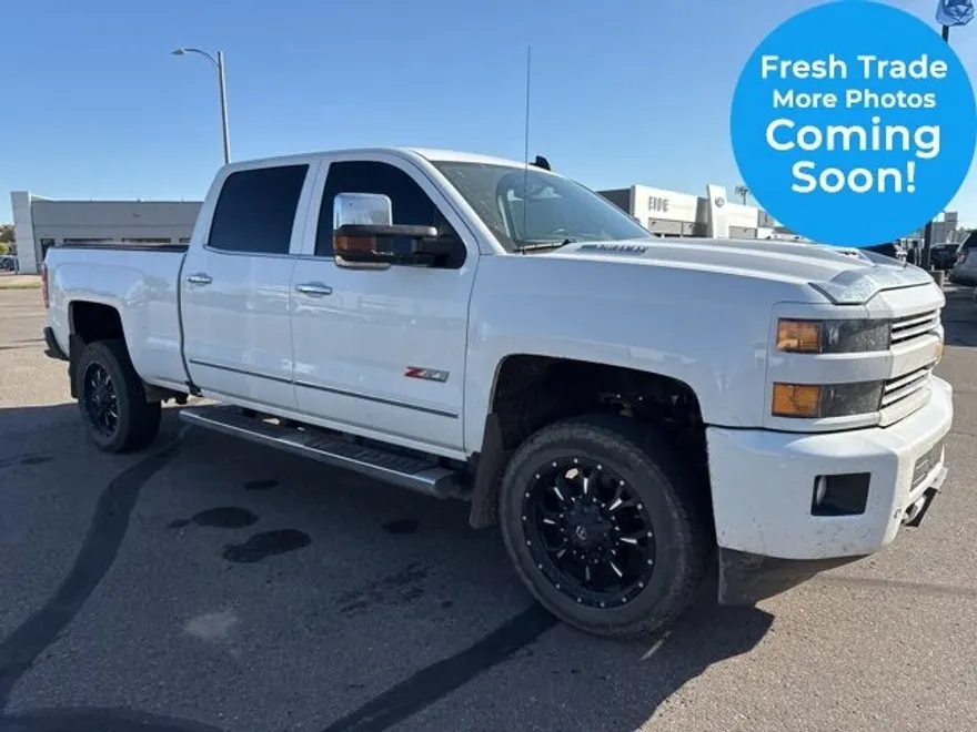 2017 Chevrolet Silverado 2500HD LTZ photo 1