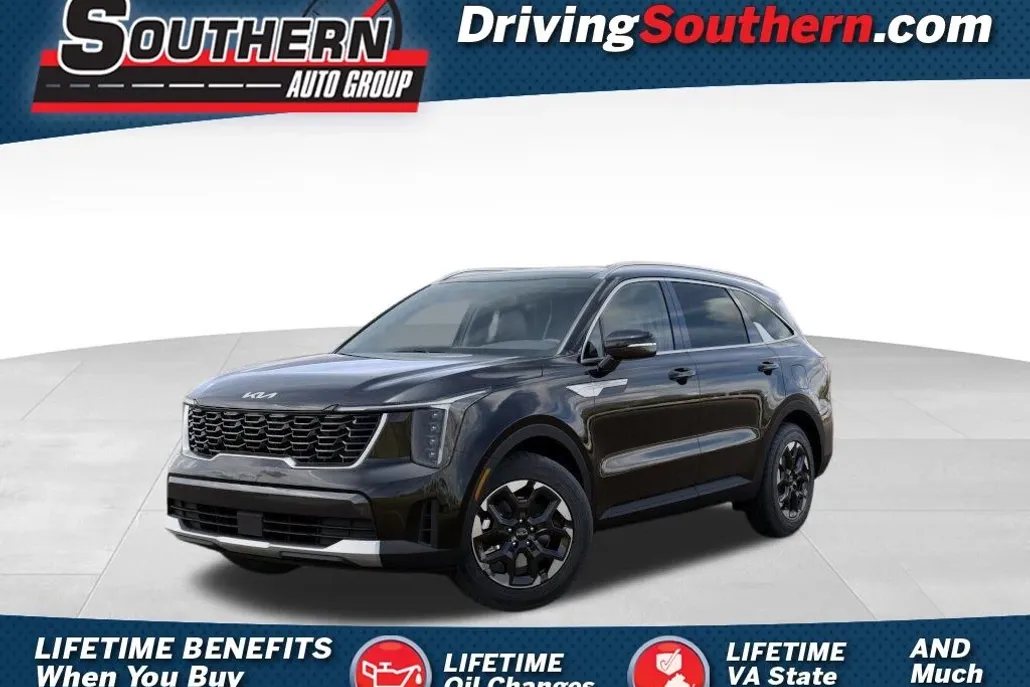 2025 Kia Sorento S photo 1
