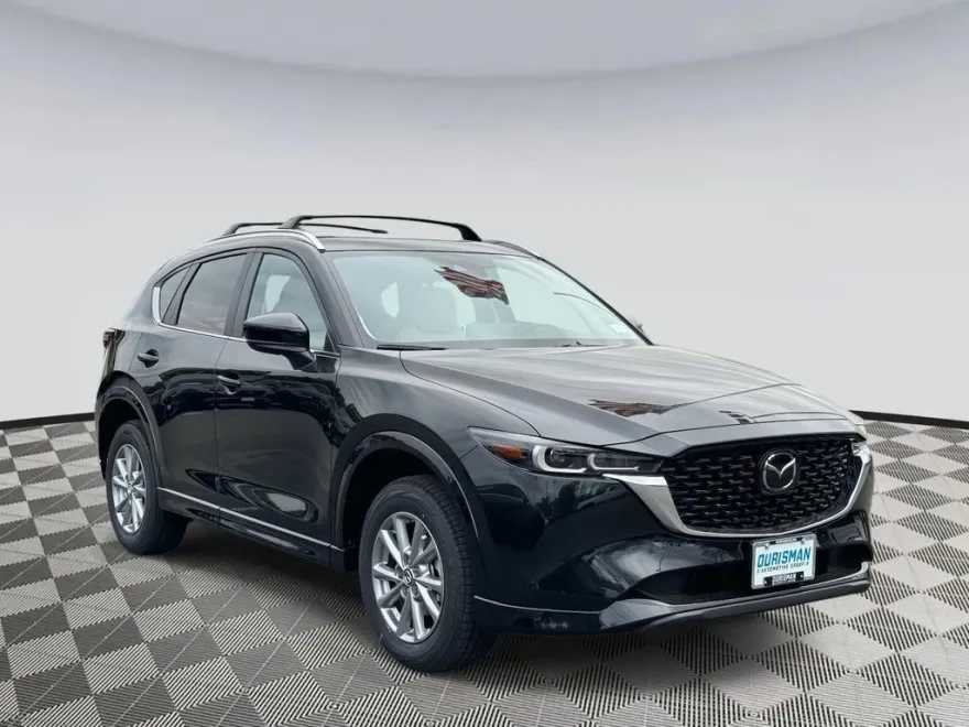 2025 Mazda CX-5 2.5 S Preferred photo 1