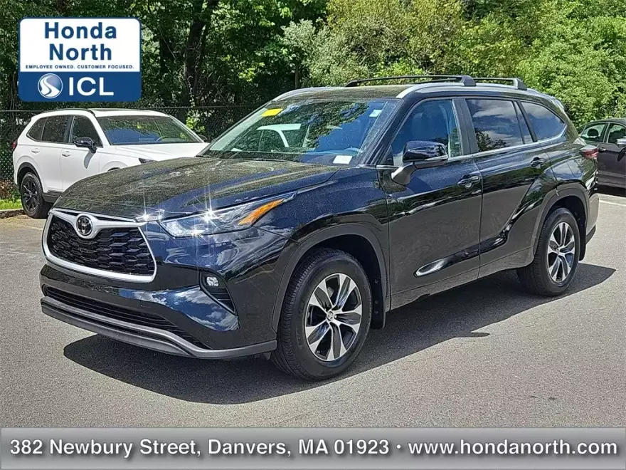 2024 Toyota Highlander XLE photo 1