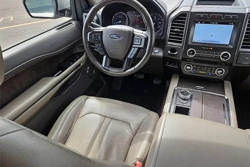 2018 Ford Expedition MAX Limited photo 1