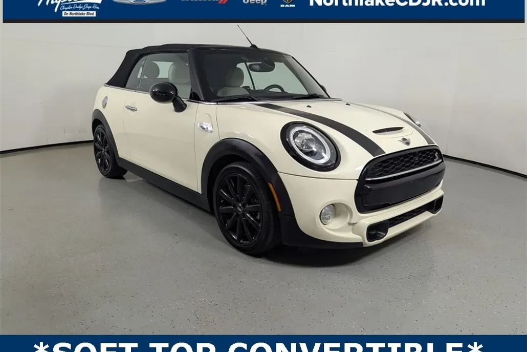 2019 Mini Cooper Convertible S photo 1
