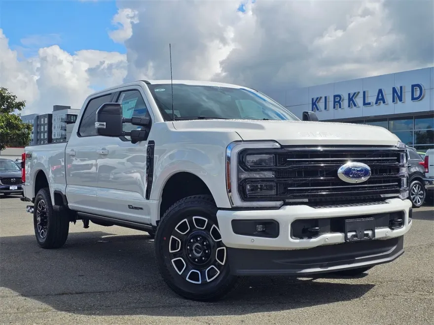 2025 Ford F-350 Platinum photo 1