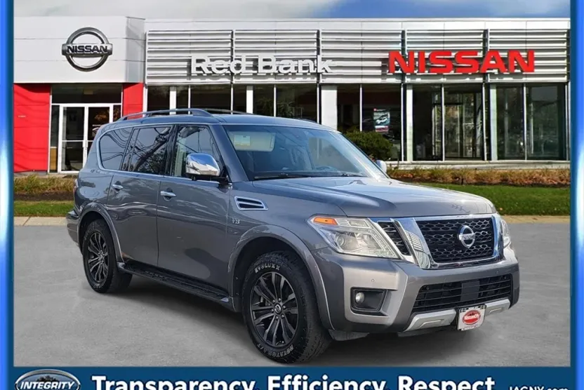 2017 Nissan Armada Platinum photo 1