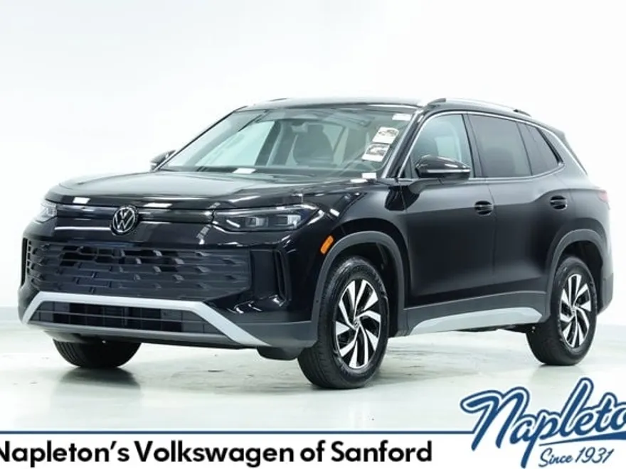 2025 Volkswagen Tiguan S photo 1