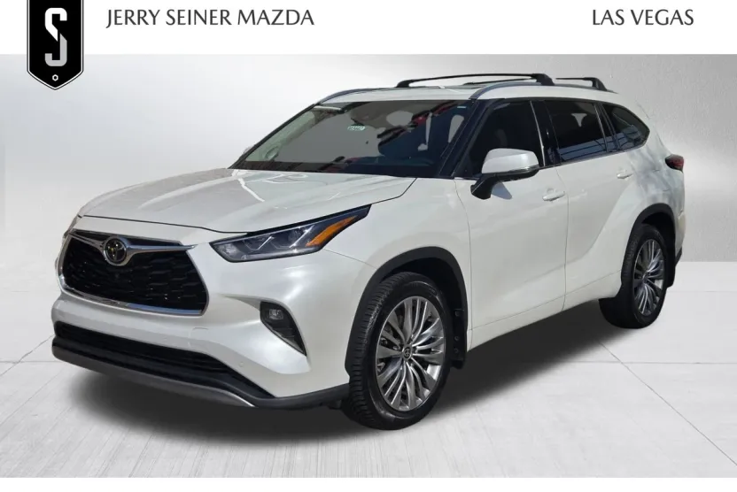 2022 Toyota Highlander Platinum photo 1