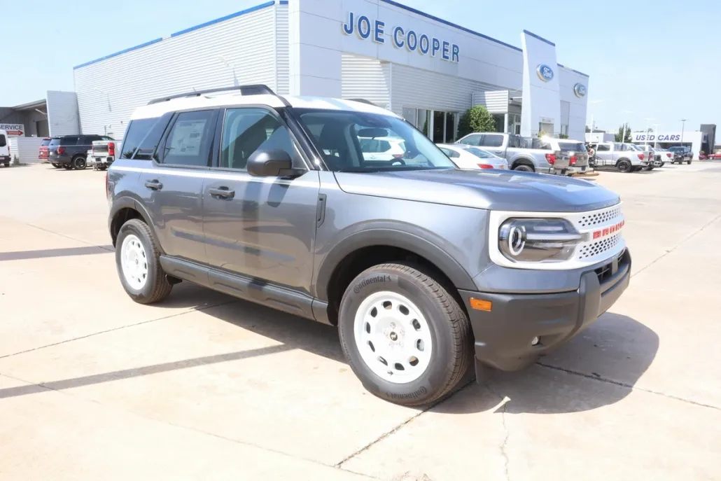 2025 Ford Bronco Sport Heritage photo 1