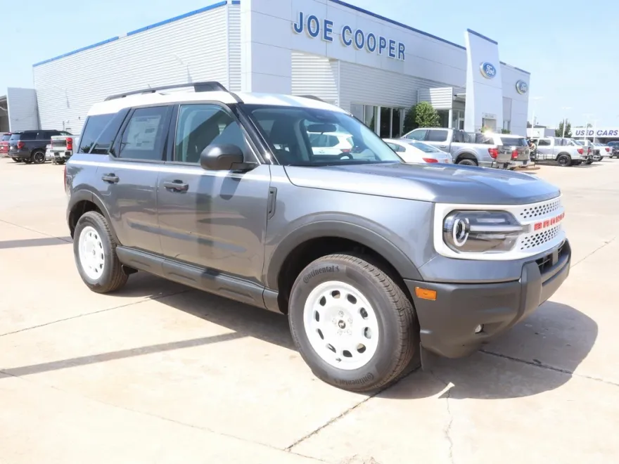 2025 Ford Bronco Sport Heritage photo 1