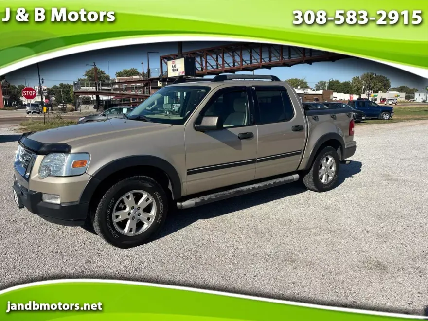 2007 Ford Explorer Sport Trac XLT photo 1