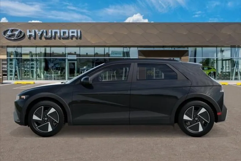 2025 Hyundai Ioniq 5 SEL photo 1