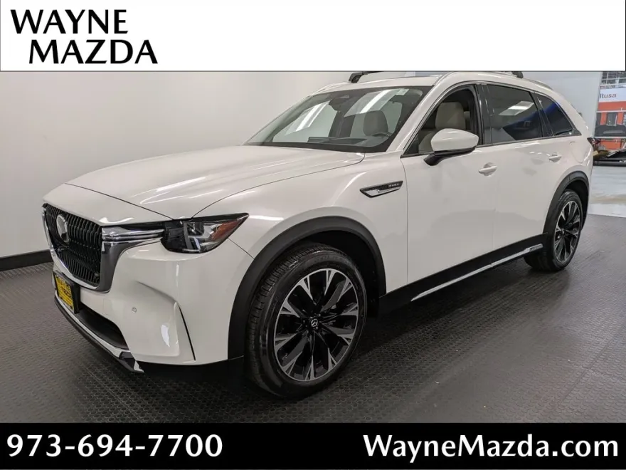 2024 Mazda CX-90 Plug-in Hybrid Premium photo 1