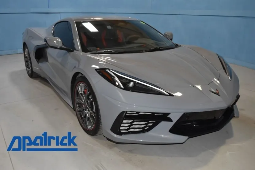 2024 Chevrolet Corvette Stingray 2LT photo 1
