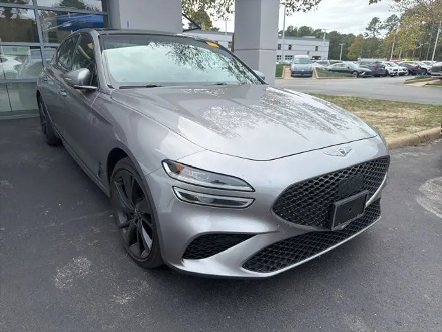 2023 Genesis G70 2.0T Sport Prestige photo 1
