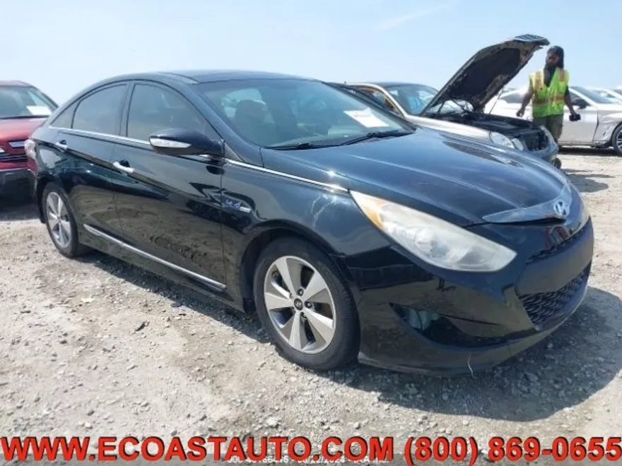 2012 Hyundai Sonata Hybrid photo 1