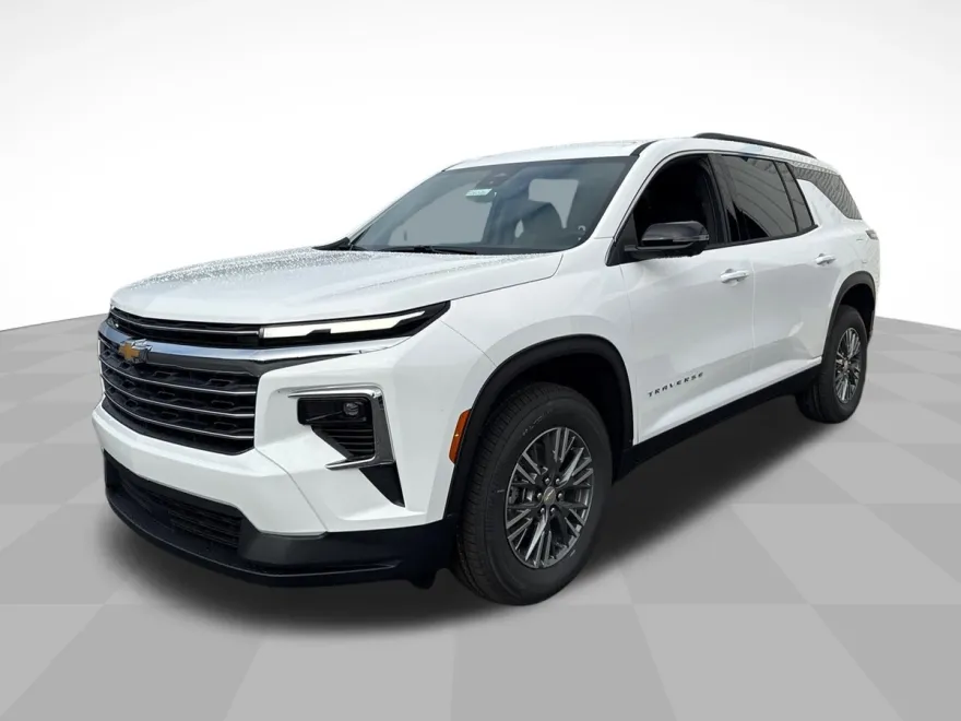 2026 Chevrolet Traverse photo 1