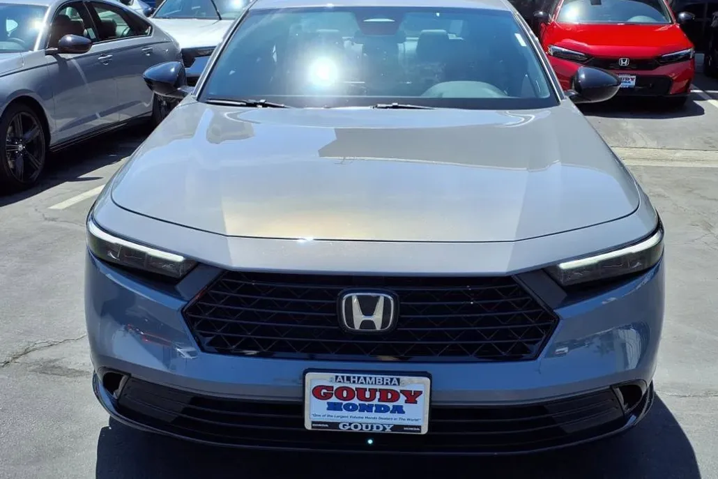 2025 Honda Accord Hybrid Sport-L photo 1