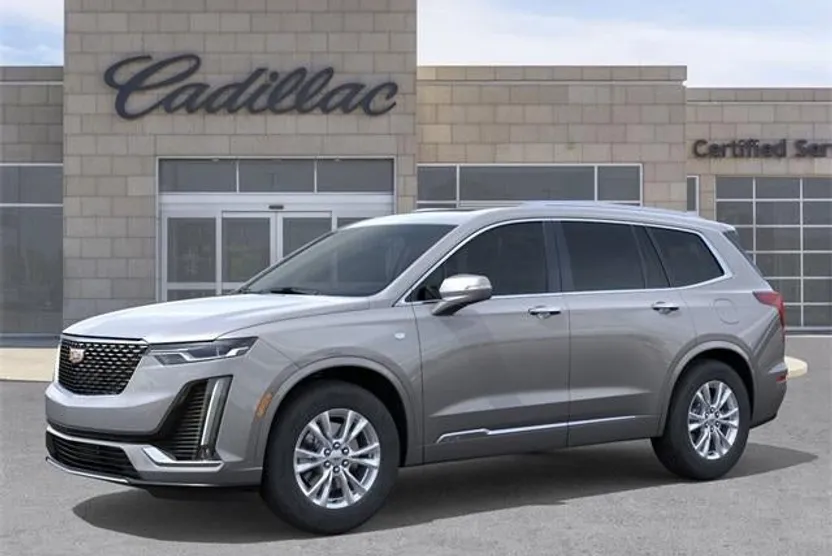 2025 Cadillac XT6 Luxury photo 1