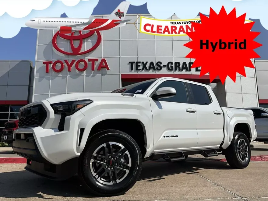 2025 Toyota Tacoma TRD Sport photo 1