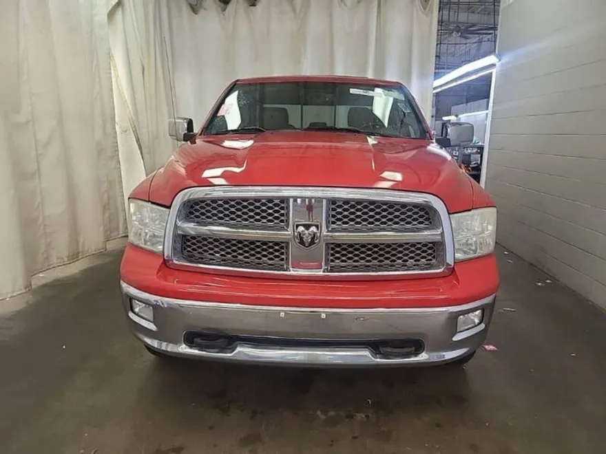 2011 Ram 1500 Laramie photo 1
