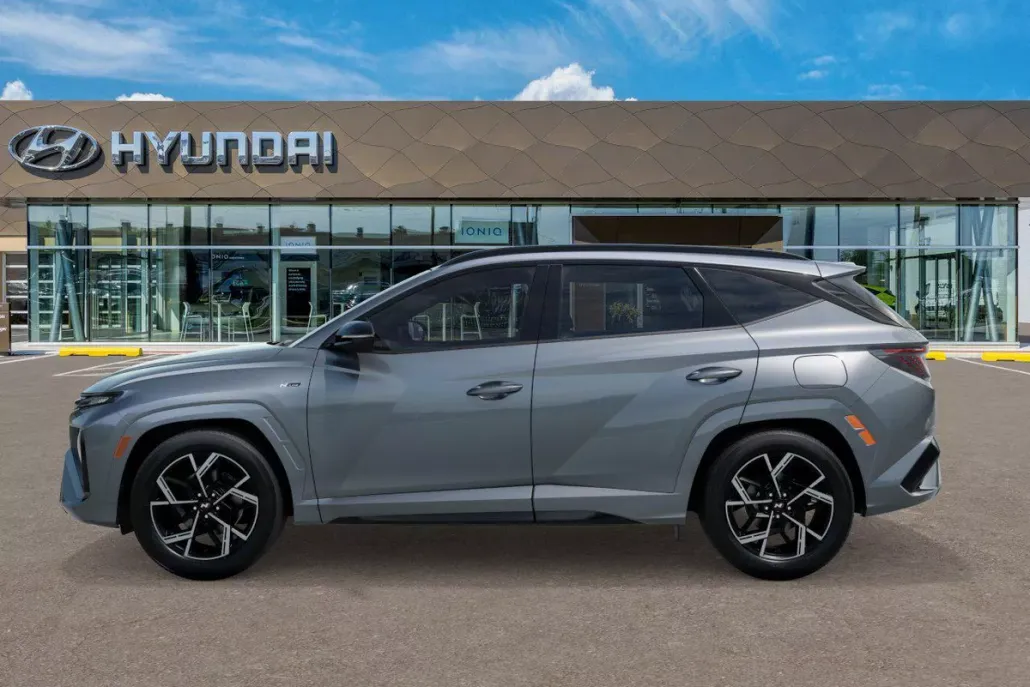 2025 Hyundai Tucson Hybrid N Line photo 1