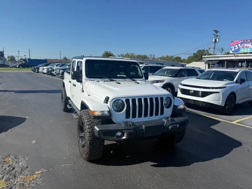 2021 Jeep Gladiator Sport photo 1