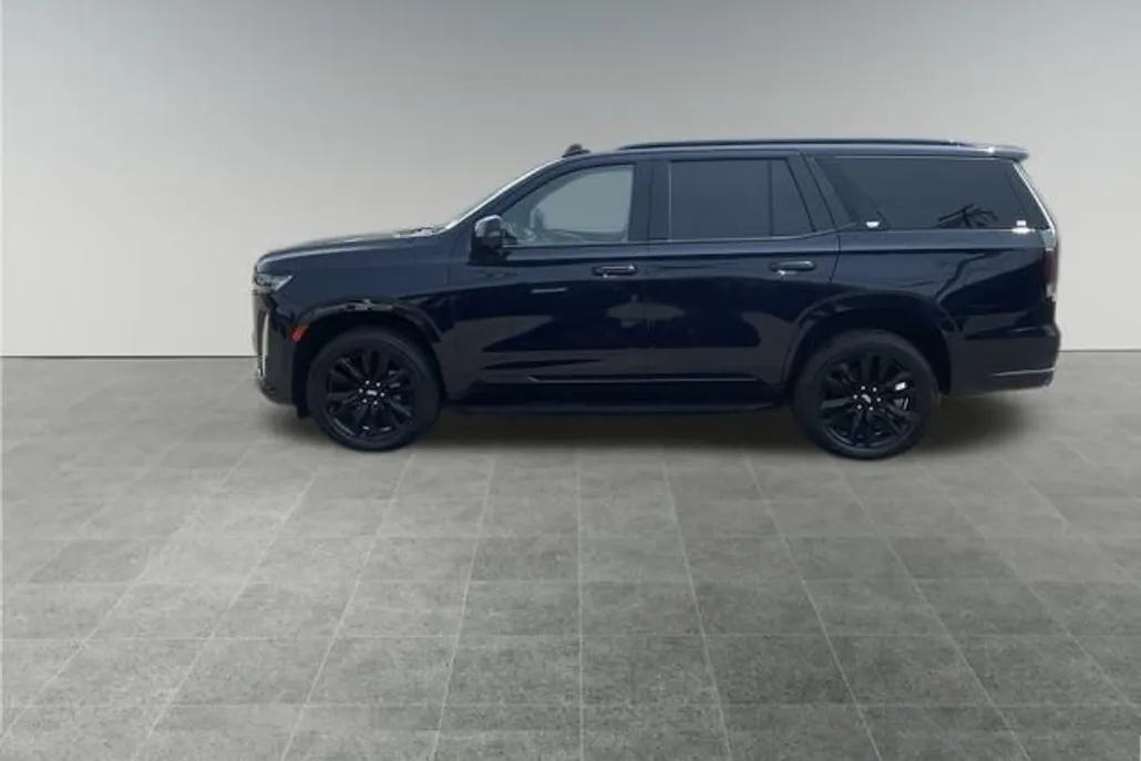 2021 Cadillac Escalade Sport photo 1