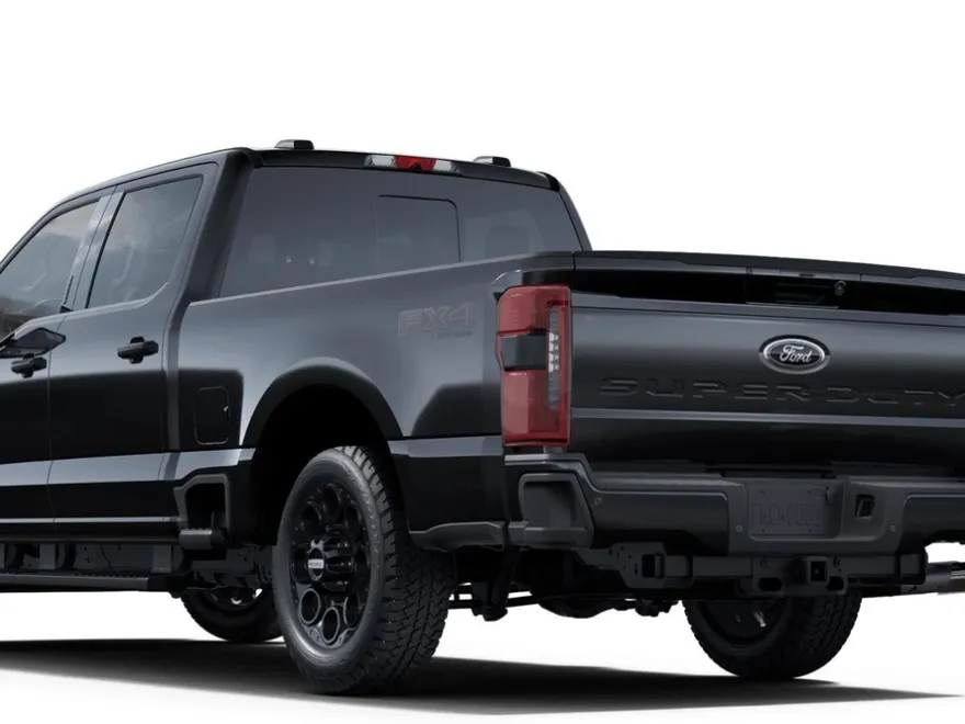 2025 Ford F-250 Lariat photo 1