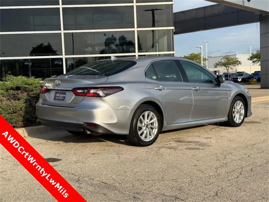 2024 Toyota Camry LE photo 1